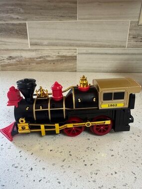Classic Black & Red Toy Steam Train Engine - 1862